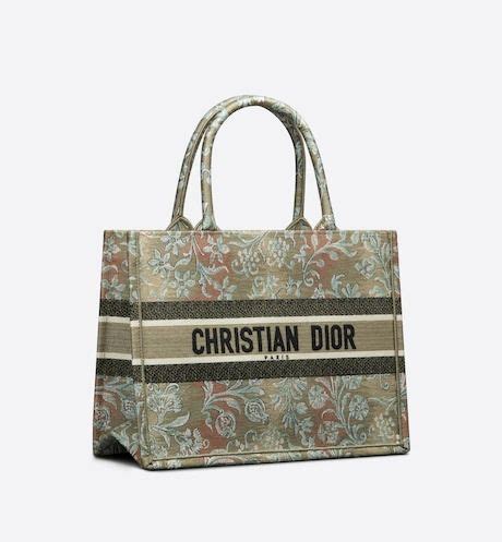 Item Code M1296ZRWG M86E BOOK TOTE Totes From Christian Dior Flower