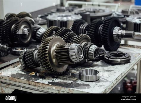 Car Gearbox Parts Hi Res Stock Photography And Images Alamy