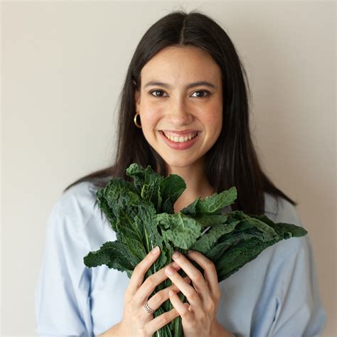 Mariana Rodríguez Nutrición - 3 razones por las que te da ansiedad en