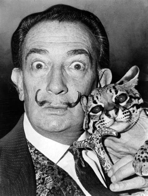 Salvador Dali - biografia, książki, ciekawostki i życiorys na ...