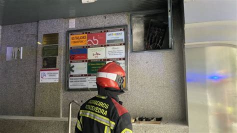 Un Incendio En Un Cuadro El Ctrico Deja Sin Suministro A Todo Un