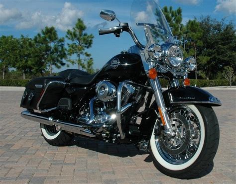 2012 Harley Davidson Flhrc Road King Classic Picture 433321