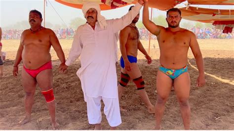 Mustafa Pehlwan Baloch Vs Nawaz Pehlwan Qasai New Desi Kushti Mela