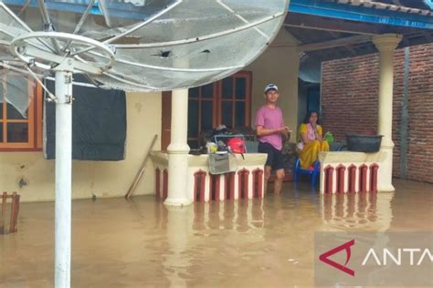 Hujan Lebat Di Hulu Banjir Bandang Dan Longsor Terjadi Di Sumbawa