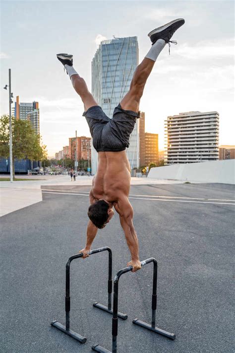 Naked Calisthenics Telegraph