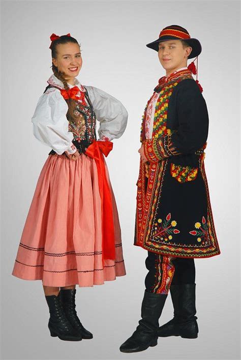 История Польского костюма