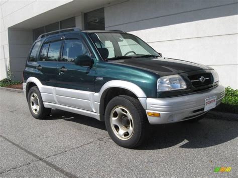 Grove Green Metallic Suzuki Grand Vitara Jlx X