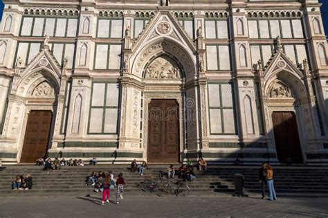 Piazza Santa Croce In Florence Italy Editorial Stock Image Image Of