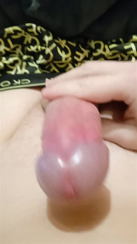 Hot Guy Wanks Big Cock Before Bed XHamster