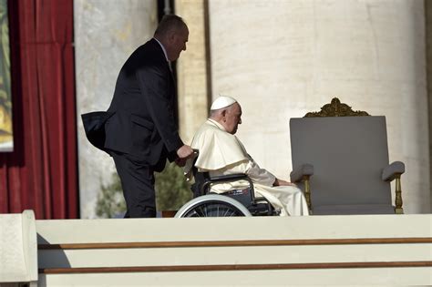 Preocupación por la salud del papa Francisco después de que no leyera