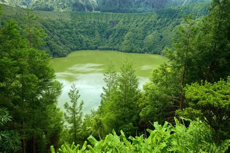 Lac Lagoa De Santiago île De Miguel De Sao Açores Image stock Image