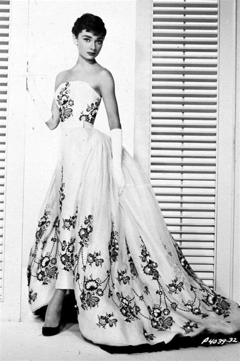 Audrey Hepburn Fashion Guide - Cute Outfits You Can Buy [UPDATED]