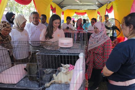 Tengku Permaisuri Selangor Berkenan Rasmi Taman Kucing Cyberjaya