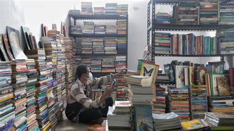 10 Tempat Buku Bekas Di Jakarta Hunting Buku Harga Miring Nibble