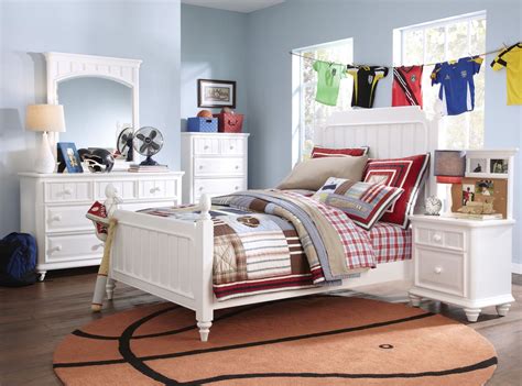 Laney 4 Piece Twin Bedroom Set White Levin Furniture