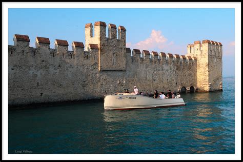 Il Castello Di Sirmione Giro Turistico Della Penisola Di Flickr