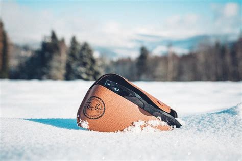 4 Reasons Why You Should Wear Sunglasses In Winter