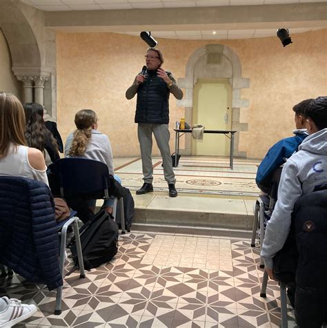 L Auteur Laurent Gay Ancien Toxicomane Est Venu T Moign De Son Parcours Ensemble Scolaire