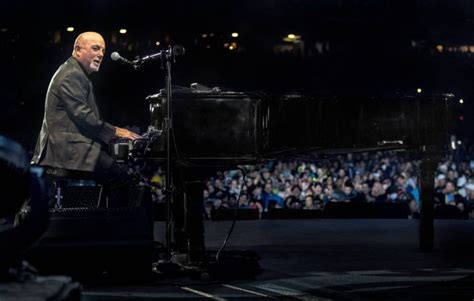 Billy Joel To Headline Bst Hyde Park In July