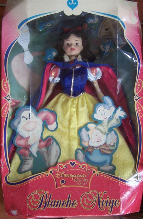 Pin By AmazeVista Doll Expert Ide On Disney Parks Dolls Novelty