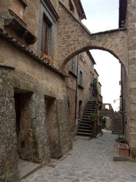 Traditional Architecture at Civita di Bagnoregio | Download Scientific ...