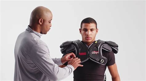 Varsity Shoulder Pad Fitting Guide Youtube