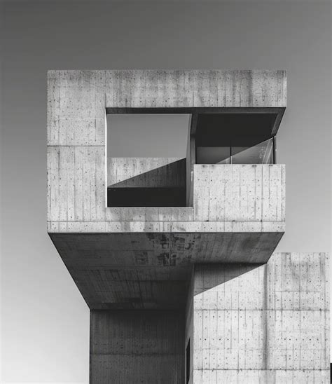 premium photo  concrete building   large opening