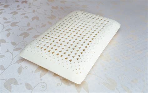 Подушка из натурального латекса Arpico Classic S Organic Natural Latex