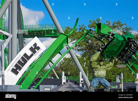 Incredible Hulk Roller Coaster Ride Islas De La Aventura Universal