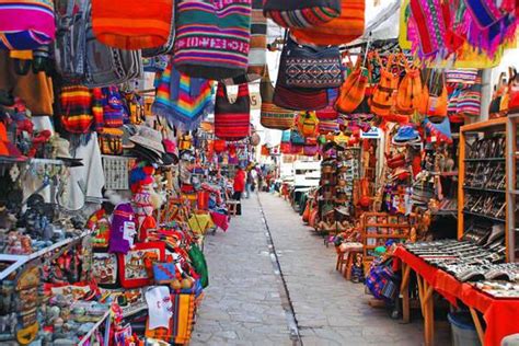 Mercado Artesanal De Pisac Cusco Blog Viagens Machu Picchu