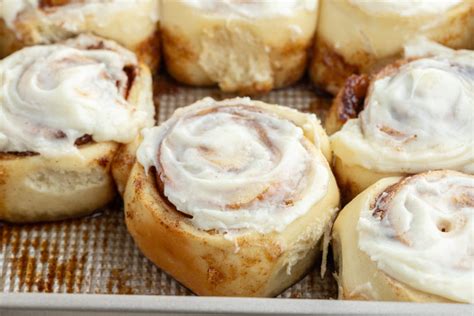 Copycat Cinnabon Cinnamon Rolls Recipe Girl®