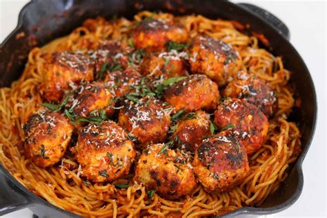 High Protein Spaghetti And Italian Chicken Meatballs