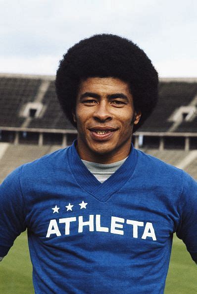 Jairzinho Biography, Achievements, Career info, Records & Stats ...