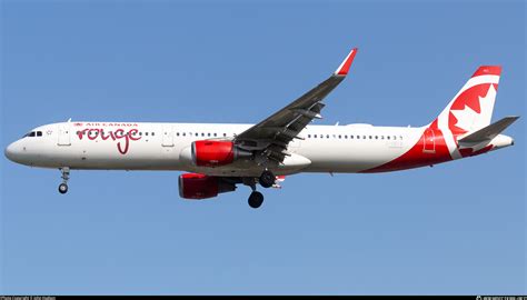 C GKFB Air Canada Rouge Airbus A321 211 WL Photo By John Hudson ID