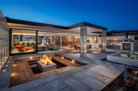 20 Incredible Contemporary Patio Designs That Will Bring Comfort To