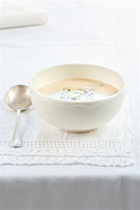 Cauliflower And Blue Cheese Soup Leites Culinaria