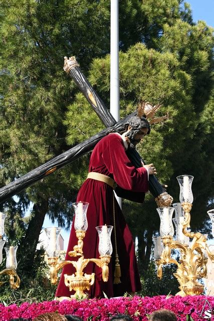 Galería Viacrucis con el Señor del Divino Perdón en el Parque Alcosa