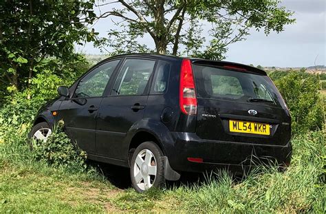 2004 Ford Fiesta Flame Ml54 Wkr Interesting Parking From Flickr