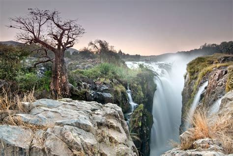 Chutes D Epupa La Fronti Re Entre La Namibie Et L Angola Hors