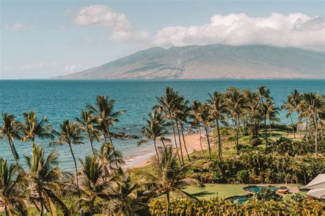 16 Best Restaurants in Maui with a View You Can't Miss - Live Like It's ...