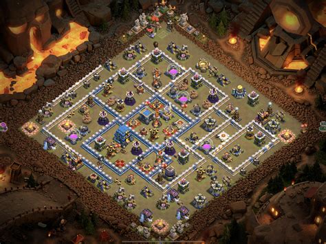 [TH12] War base from 2 years ago, haven't really played in that time ...