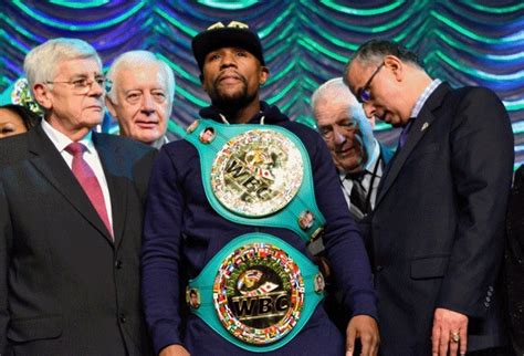 WBC quer cinturão esmeralda ou platina para Mayweather x Pacquiao