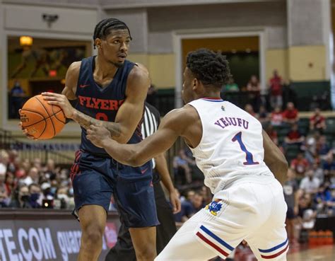 Quick Recap Dayton Edges Past Kansas In Espn Events Semifinal