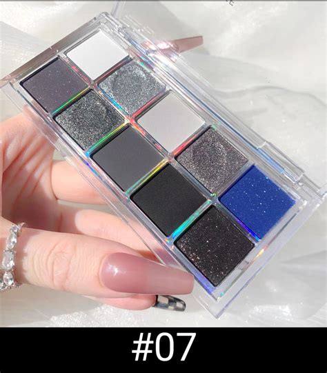 Roto Color Eyeshadow Kiss Cosmetics