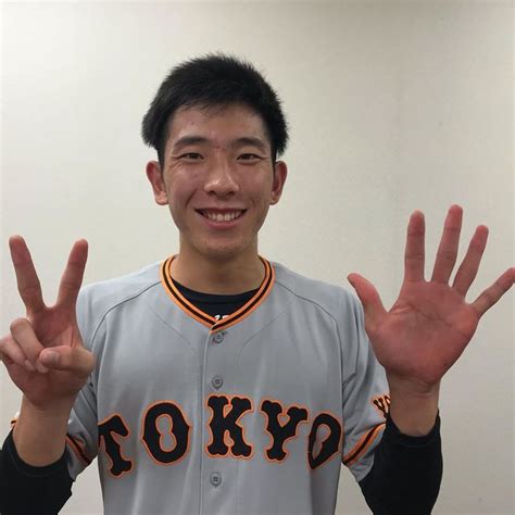 いいね！23 9千件、コメント150件 ― 読売ジャイアンツ Yomiuri Giants のinstagramアカウント 「 本日のヒーロー 7勝目 戸郷翔征 投手