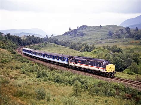 37409 Glen Falloch August 1992 37409 Loch Awe Heads The Flickr