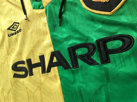 Manchester United Umbro Newton Heath Vintage Shirt Men S Fashion