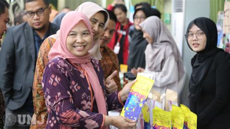 Umkm Mahasiswa Umj Pamerkan Produk Unggulan Di Program Bangga Buatan