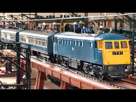 Tri Ang Hornby R 644A Inter City Presentation Set YouTube