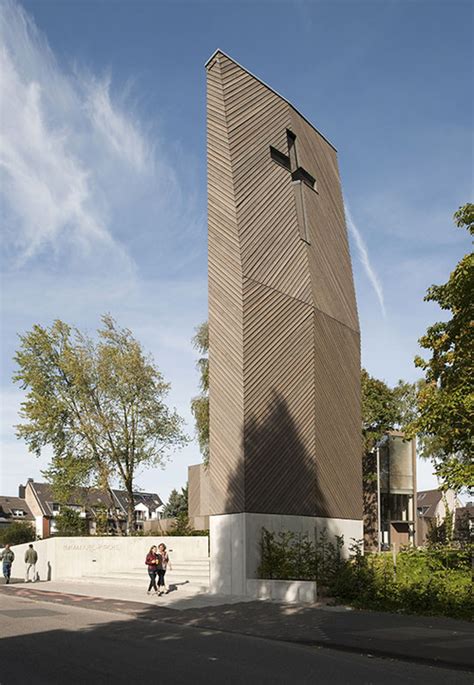 Immanuel Church / Sauerbruch Hutton | ArchDaily